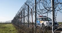 Stire din Actualitate : Americanii întind sârmă ghimpată la frontiera cu Mexicul