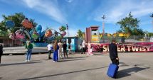 Stire din Eveniment : Scandal în Satul de Vacanţă! Doi bărbaţi l-au agresat fizic pe taxatorul unei parcări