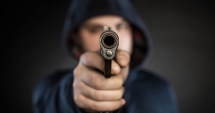 Stire din Eveniment : Scandal în club. Amenințări cu pistolul pentru a găsi un Mercedes furat