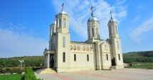 Stire din Eveniment : Scandal în Biserica constănțeană! "Preotul Calinic a murit din cauza băuturii". IPS Teodosie cunoștea situația