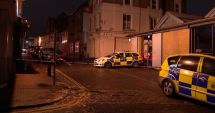 Stire din Actualitate : GALERIE FOTO. Scandal în apropiere de Londra! A rănit 13 tineri, după ce a intrat cu mașina în club
