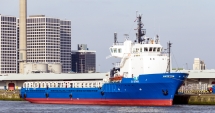 Stire din Economie : Sclavie cu brevet de ofițer maritim
