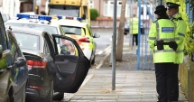 Stire din Actualitate : Profesoară înjunghiată chiar de părintele unui elev!