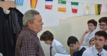 Stire din Cultură-Educație : Școală de afaceri  la Liceul "Ovidius"