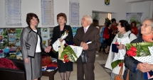 Stire din Cultură-Educație : Școala nr. 1 Poarta Albă, în straie de sărbătoare
