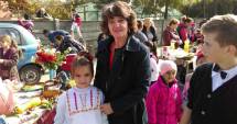 Stire din Cultură-Educație : Elevii din Poarta Albă au sărbătorit culorile toamnei