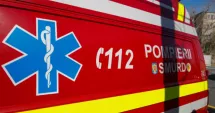 Stire din Eveniment : Accident rutier pe strada Mircea cel Bătrân. O tânără, rănită după impactul cu o motocicletă