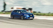 Stire din Eveniment : Urmărire ca în filme. Șofer prins după ce a gonit cu 138 km/h și a fugit de poliție