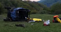 Stire din Eveniment : Tragedie în minivacanța de 1 Mai. Plimbare cu ATV-ul sfârșită fatal după răsturnare pe un drum forestier
