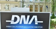 Stire din Eveniment : DNA a reținut doi inspectori vamali din Constanța într-un dosar de corupție cu acuzații de luare de mită