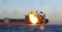 Misiune de salvare în Marea Neagră! Cei 17 membri ai echipajului unei nave în flăcări au fost salvați