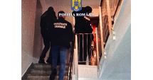 Stire din Eveniment : Doi hoți din municipiul Constanța au fost prinși de autorități. Au furat mai multe bunuri din mașini
