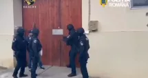 Stire din Eveniment : Descinderi în toată țara. Sute de percheziții și zeci de suspecți, vizați în Operațiunea JUPITER 5