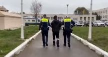 Stire din Eveniment : Pericol public, la Mangalia. Un șofer băut și fără permis a ajuns după gratii