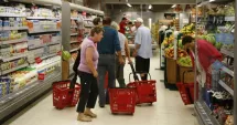 Stire din Actualitate : Prețurile la alimente cresc înainte și după Paște: coșul de sărbători va fi mai scump cu până la 12%