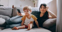 Stire din Actualitate : Seara de film în familie nu eșuează din cauza filmului ales - uite ce trebuie să știi înainte să o plănuiești!