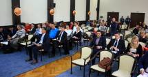 Stire din Politică-Administrație : Se împute "afacerea" Polaris cu Primăria Constanța. DNA a găsit un prejudiciu de 200 milioane lei