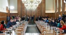 Stire din Politică-Administrație : Guvernul se reuneşte în ultima ședință din acest an. Ce măsuri sunt pe agendă