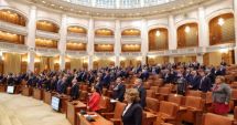 Stire din Politică-Administrație : Partidele se regrupează pentru stabilirea noului Parlament, noului Guvern şi pentru alegerea unui premier