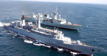 Stire din Eveniment : Șefii Marinei Române și Bulgare, în discuții despre dezvoltarea cooperării militare