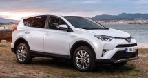 Stire din Eveniment : Segmentul SUV reinventat de Toyota prin lansarea noului RAV4