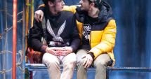 Stire din Cultură-Educație : La Teatrul de Stat, se joacă, din nou, thriller-ul poetic "Lasă-mă să intru"