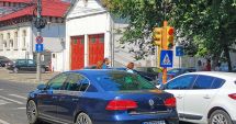 Stire din Social : Semafoarele de pe strada Mircea cel Bătrân colț cu strada Decebal, din nou funcționale