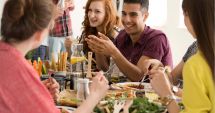 Stire din Sănătate : Alegerea alimentelor poate afecta modul în care corpul vostru digeră ceea ce mâncaţi