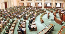 Stire din Politică-Administrație : Senatul, în sesiune extraordinară în perioada 10-31 ianuarie
