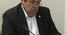 Stire din Politică-Administrație : Senatorul Ștefan Mihu, la raport în fața alegătorilor. "Îi asigur de toată deschiderea mea"