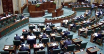 Stire din Politică-Administrație : Senat: Persoanele condamnate penal au voie să candideze la Președinție