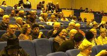 Stire din Social : Seniorii au sărbătorit cum se cuvine "Ziua Dobrogei"
