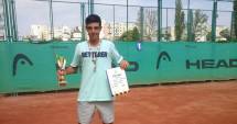 Stire din Sport : Sergiu Medeșan, vicecampion național la tenis