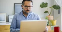 Stire din Social : SPIT schimbă modul de plată a impozitelor din 2026 pentru antreprenori