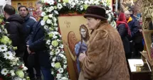 Stire din Social : Zi de sărbătoare și vreme de primăvară. Plimbări pe faleza Cazinoului, de Sfântul Ioan