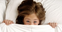 Sfaturi pentru părinți, atunci când copilul udă patul