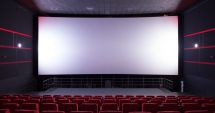 Stire din Social : Reacția cinematografului, după postarea femeii cu doi copii care nu a primit bilete în pachetul "Family"