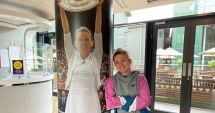 Stire din Sport : Tenis / Simona Halep s-a retras din turneul de la Wimbledon