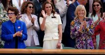 Stire din Sport : Simona Halep urmărește, din loja regală, alături de Prințesa de Wales, finala feminină de la Wimbledon