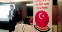 Stire din Cultură-Educație : Comunitatea musulmană l-a sărbătorit pe întemeietorul Turciei moderne
