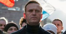Stire din Actualitate : Alexei Navalnîi, declarat „vinovat” de către justiția rusă, după ce procurorii au cerut o condamnare de până la 13 ani