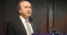Stire din Politică-Administrație : Soarta ministrului Justiției, Tudorel Toader, decisă de PSD