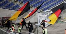 Stire din Sport : ALERTĂ CU BOMBĂ! Meciul Germania - Olanda, anulat