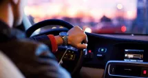 Stire din Social : Amendă record pentru o firmă de ride-sharing, sancționată de ITM pentru muncă nedeclarată