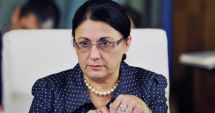Stire din Cultură-Educație : Ecaterina Andronescu îi propune unui vlogger un job la minister
