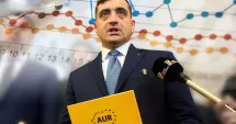 Stire din Politică-Administrație : Sondaj CURS: AUR conduce cu 33% în intenția de vot la parlamentare