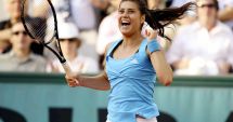 Stire din Sport : Sorana Cîrstea, victorie clară la Montreal! A eliminat-o pe Alison Riske, dar urmează o adversară puternică