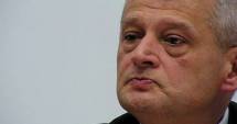 Stire din Politică-Administrație : Sorin Oprescu poate pierde Legiunea de Onoare