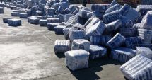 Peste 10.000 de perechi de șosete, importate din China, confiscate în port