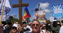 Stire din Actualitate : Diana Șoșoacă, în fruntea „Marșului Normalității” din București